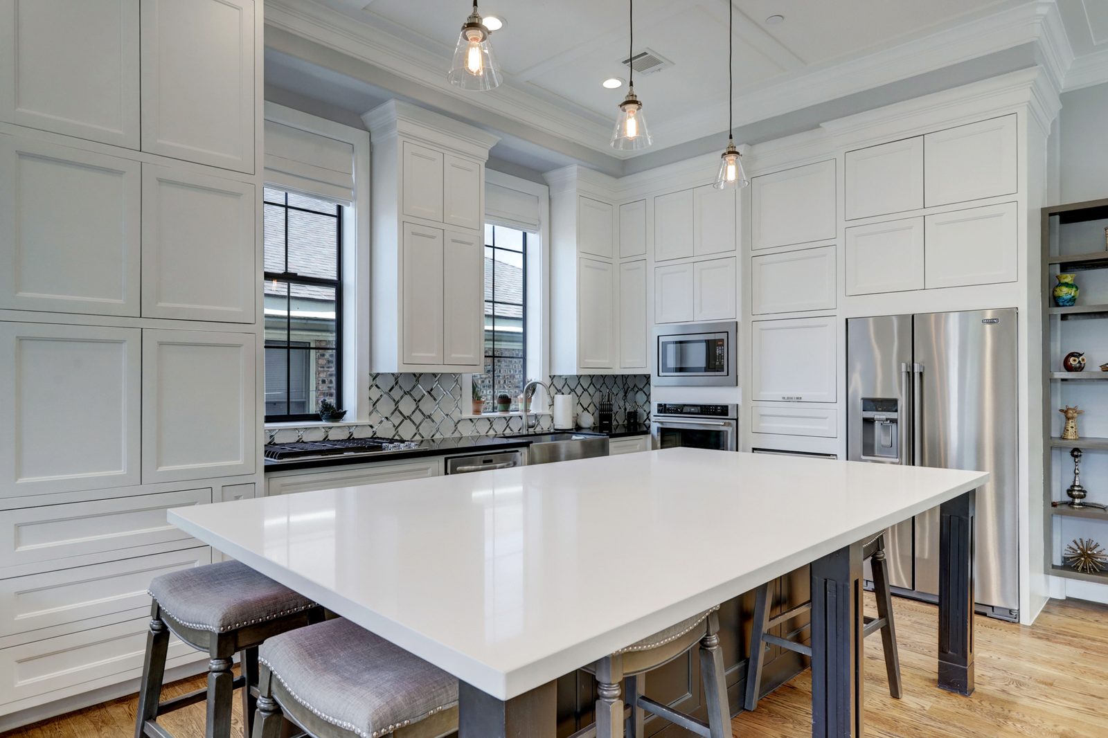 Property interior/exterior photo