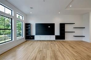 Property interior/exterior photo