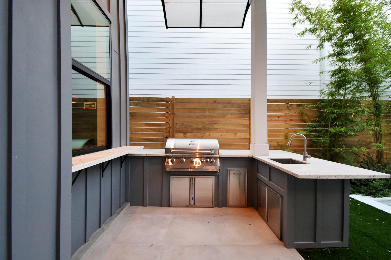 Property interior/exterior photo