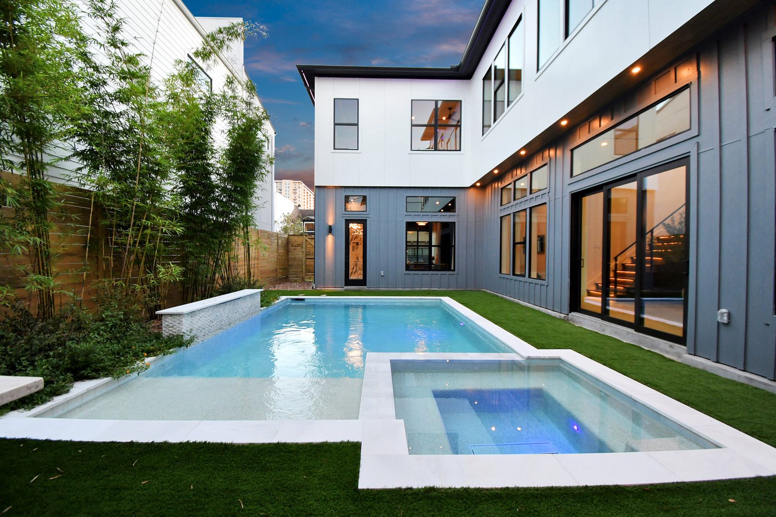 Property interior/exterior photo