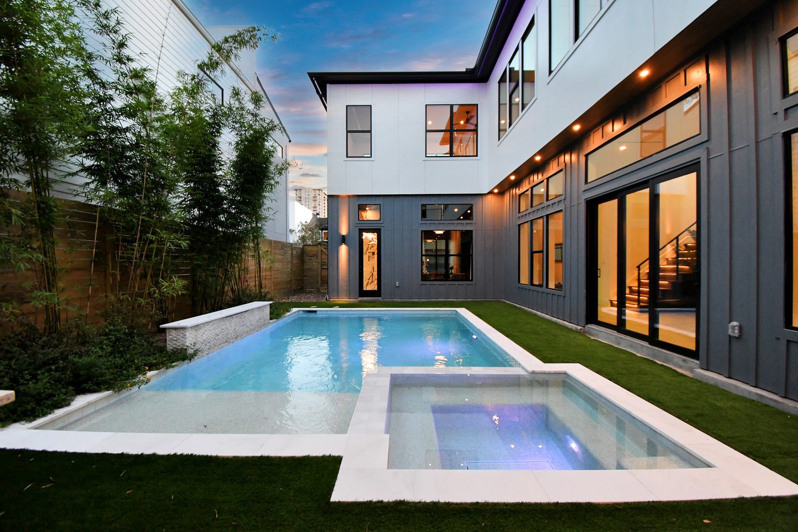 Property interior/exterior photo