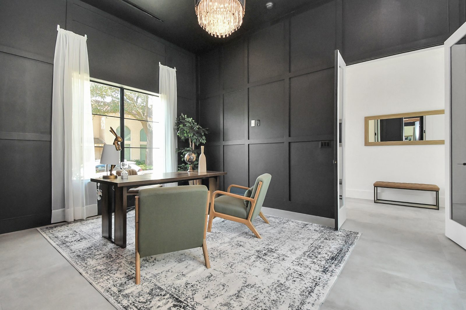 Property interior/exterior photo