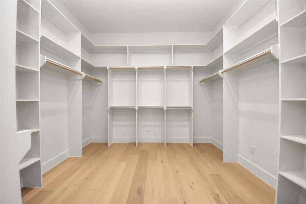 Property interior/exterior photo